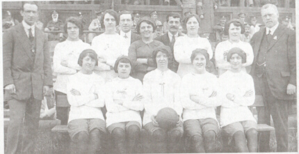 Ladies Football Team 1916?